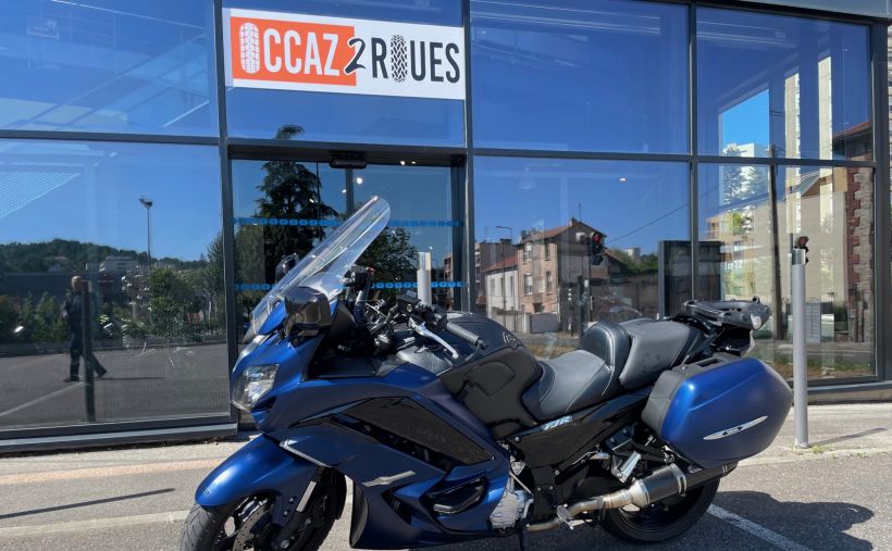 YAMAHA FJR 1300 AE 3