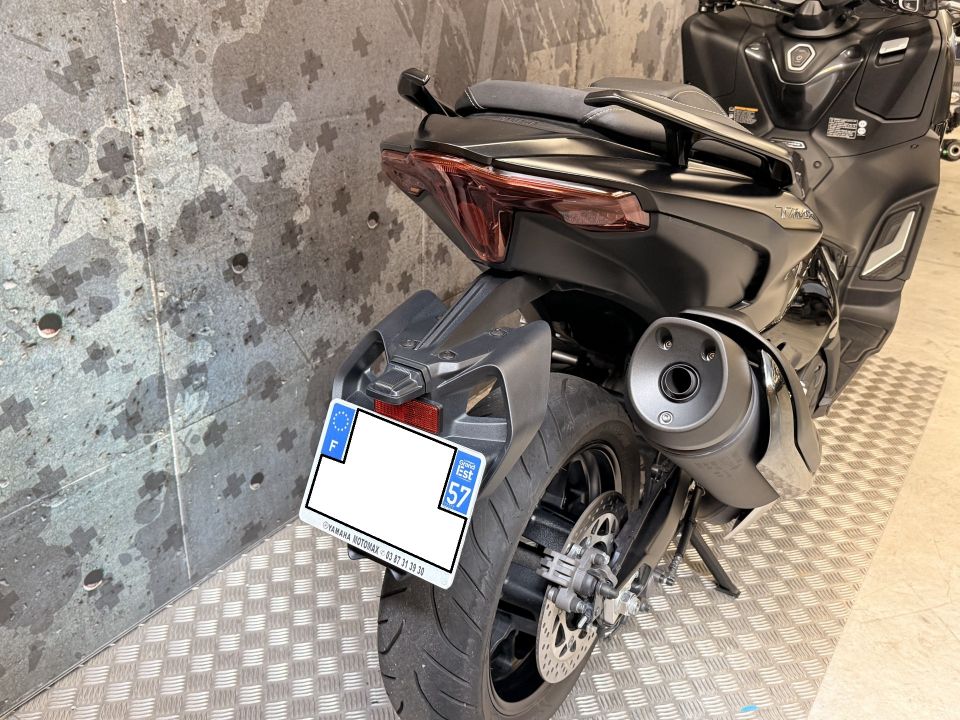 YAMAHA XP T-MAX 560 TECH MAX 18