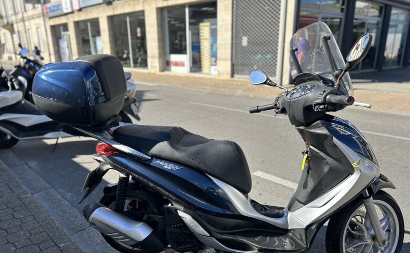 PIAGGIO MEDLEY 125 18
