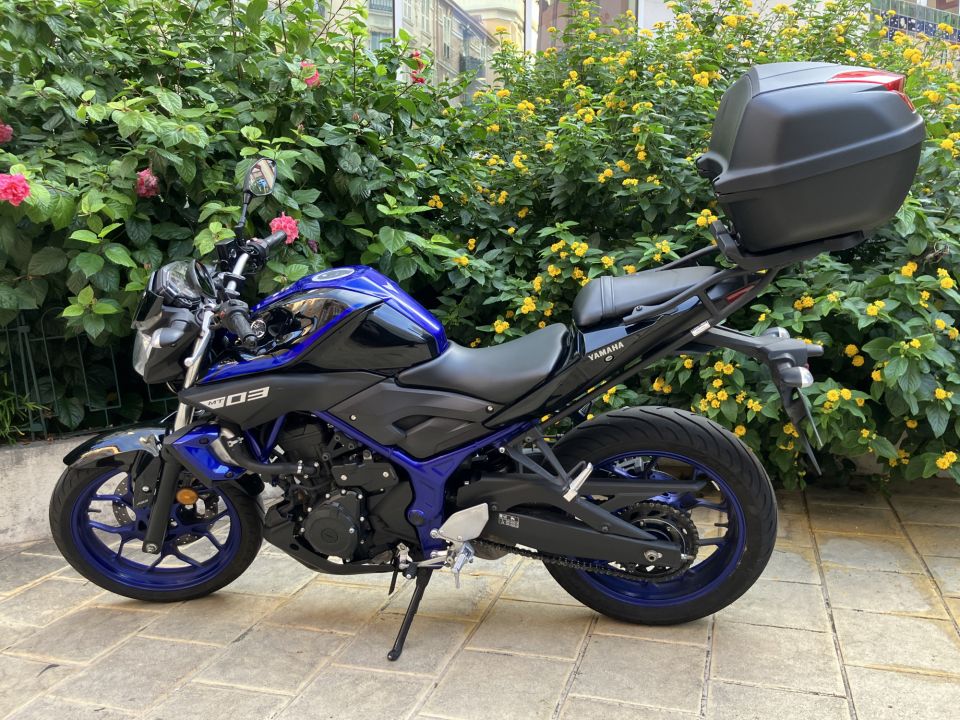 YAMAHA MT-03 12