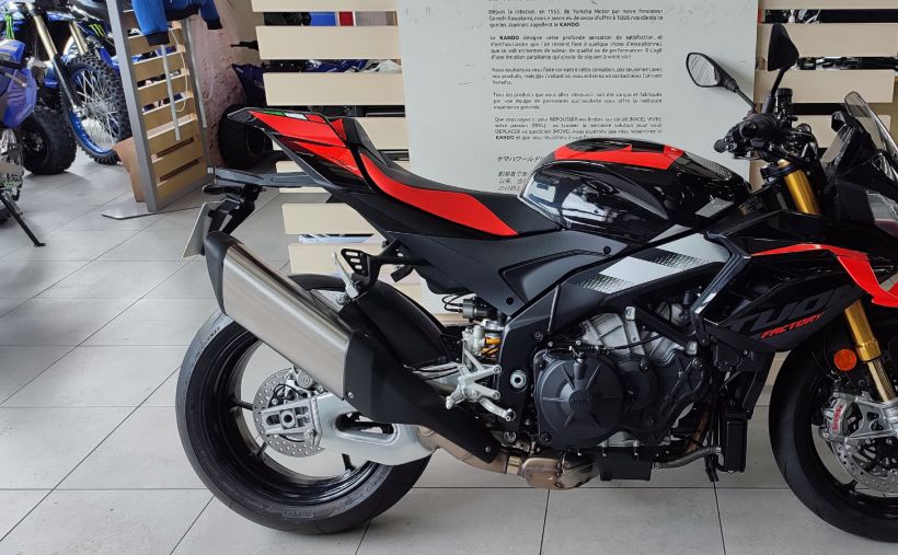 APRILIA TUONO 1100 V4 FACTORY 0