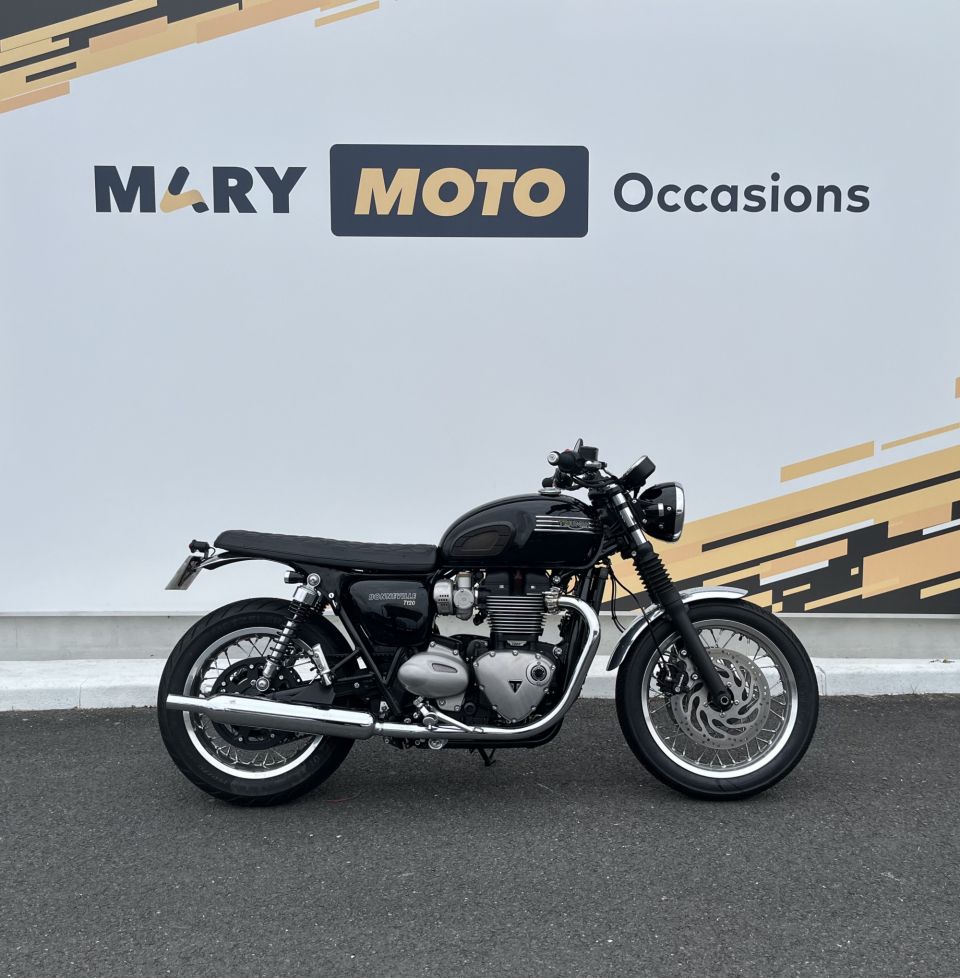 TRIUMPH BONNEVILLE T120 52