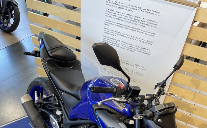 YAMAHA MT-03 2