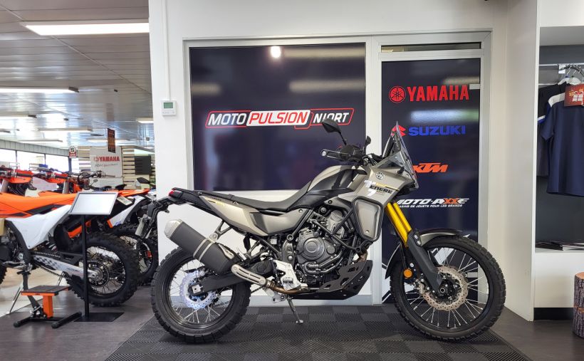 YAMAHA XTZ TENERE 700 1