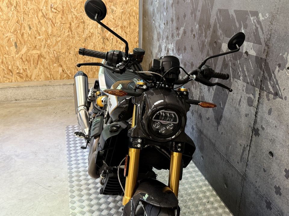 INDIAN FTR 1200 R CARBON 9