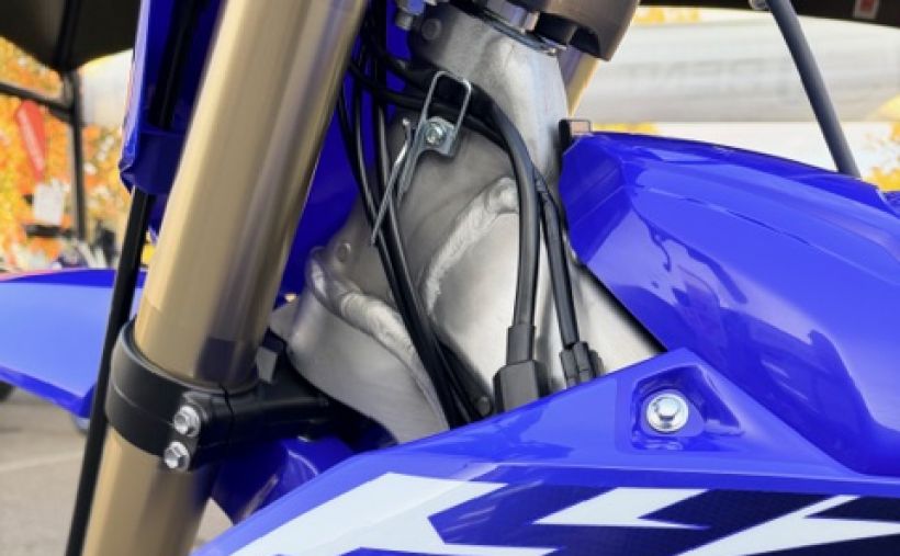 YAMAHA YZ250F 4