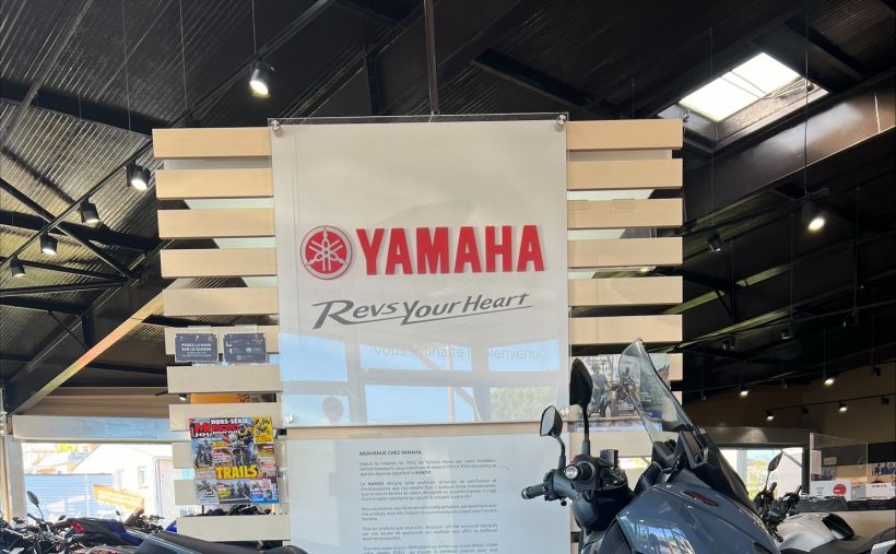 YAMAHA XMAX 125 TECH MAX 5