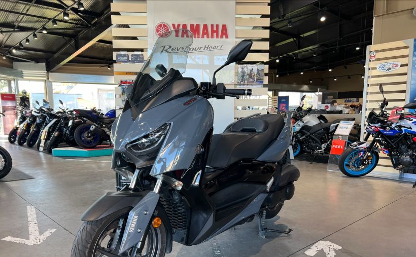 YAMAHA XMAX 125 TECH MAX 0