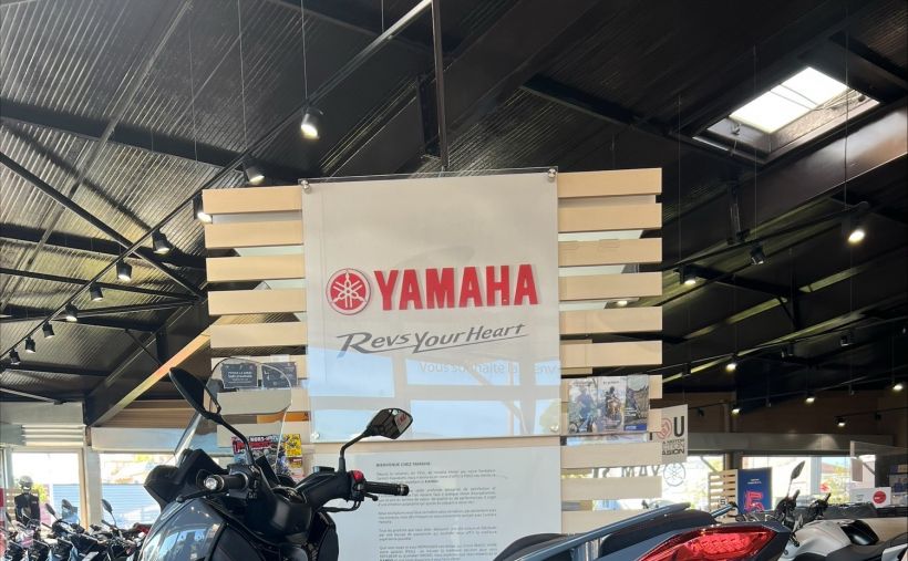 YAMAHA XMAX 125 TECH MAX 3