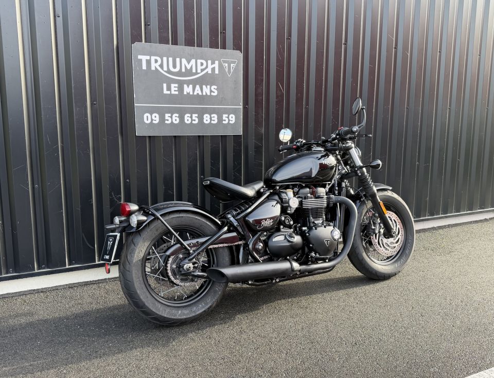 TRIUMPH Bonneville Bobber 1200 10