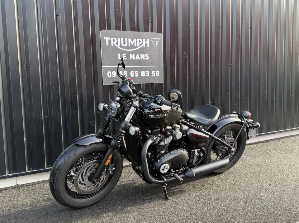 TRIUMPH Bonneville Bobber 1200 20