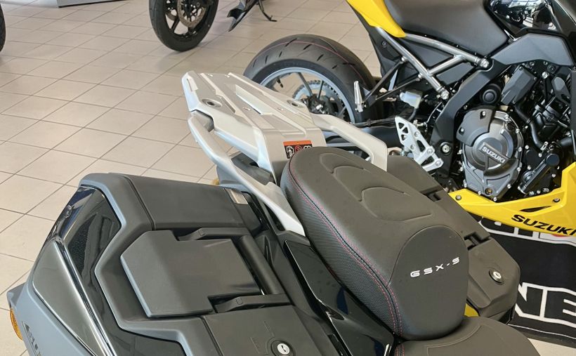 SUZUKI GSX-S 1000 GX 1