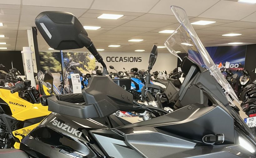 SUZUKI GSX-S 1000 GX 2
