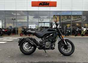 HUSQVARNA SVARTPILEN 125 ABS - 2023