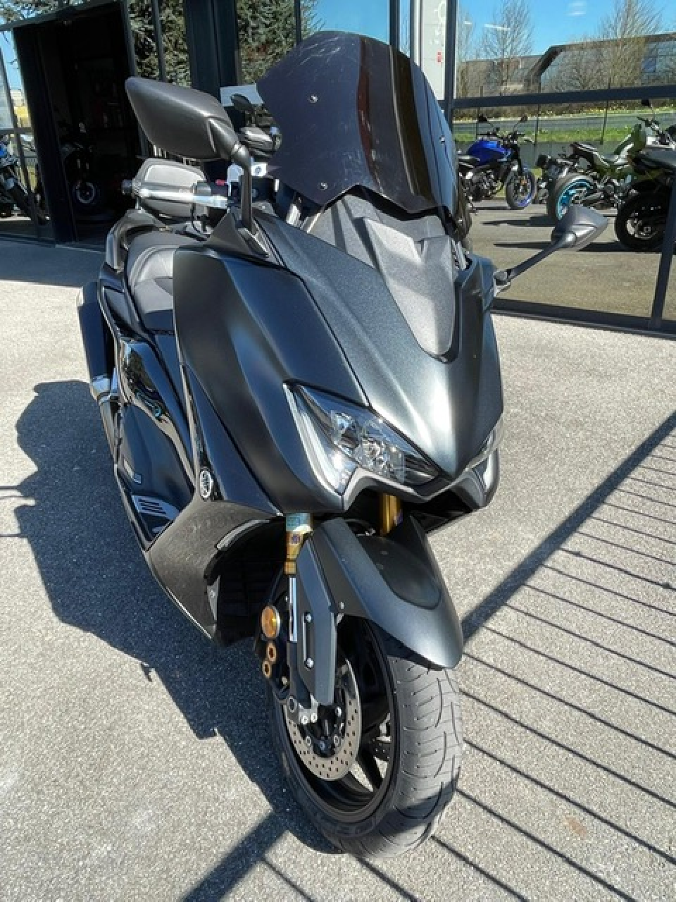 YAMAHA XP T-MAX 560 TECH MAX 1