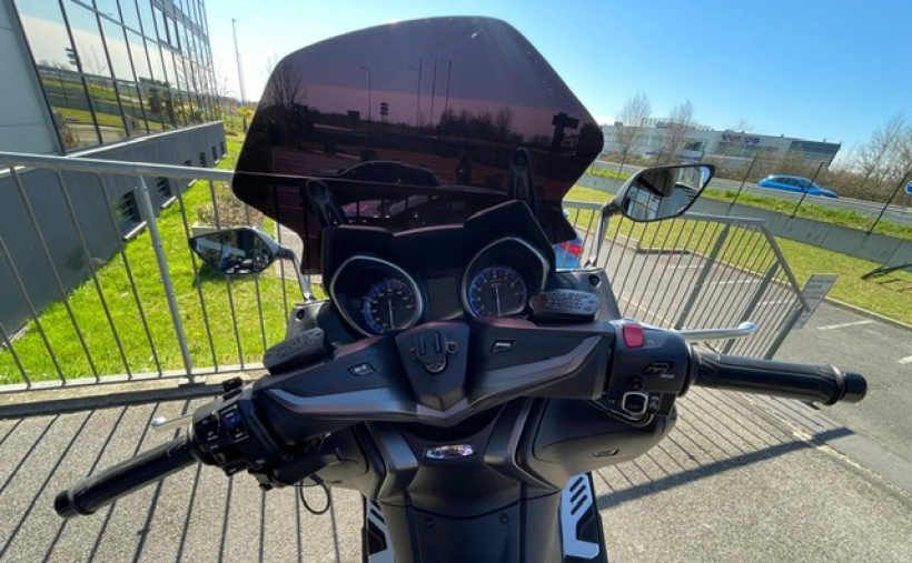 YAMAHA XP T-MAX 560 TECH MAX 3