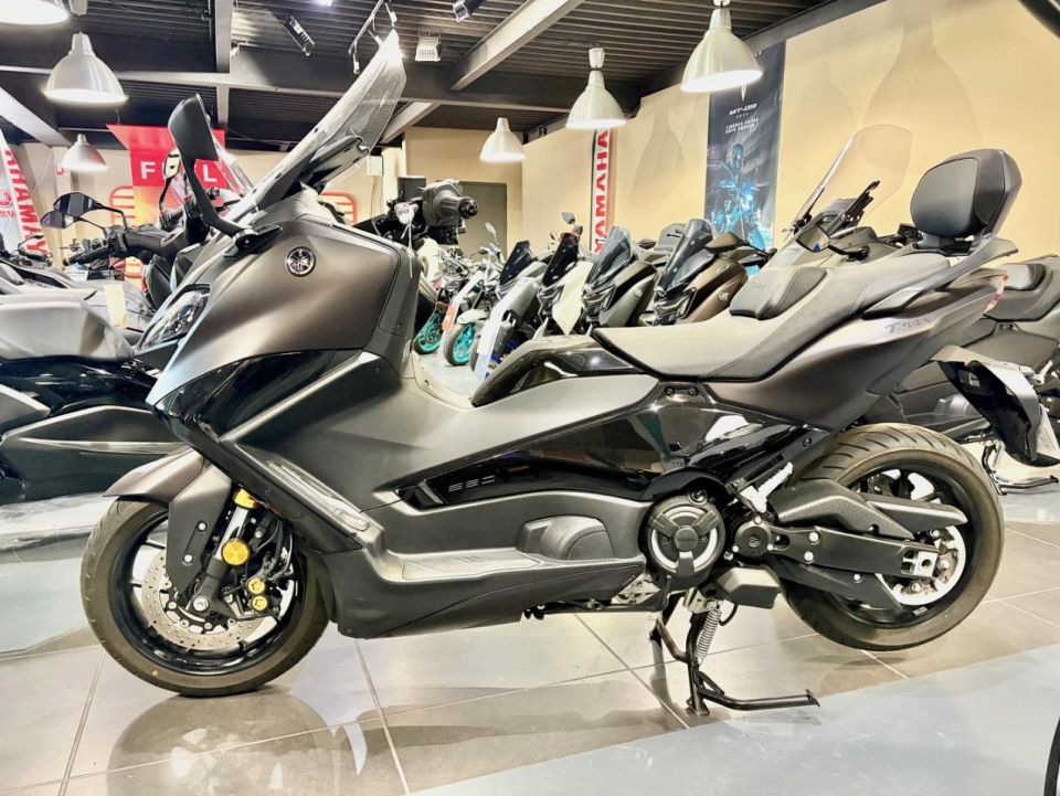 YAMAHA XP T-MAX 560 TECH MAX 0