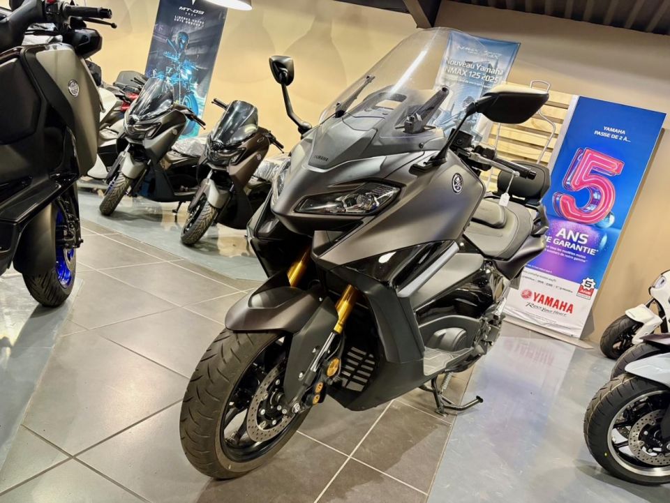 YAMAHA XP T-MAX 560 TECH MAX 2
