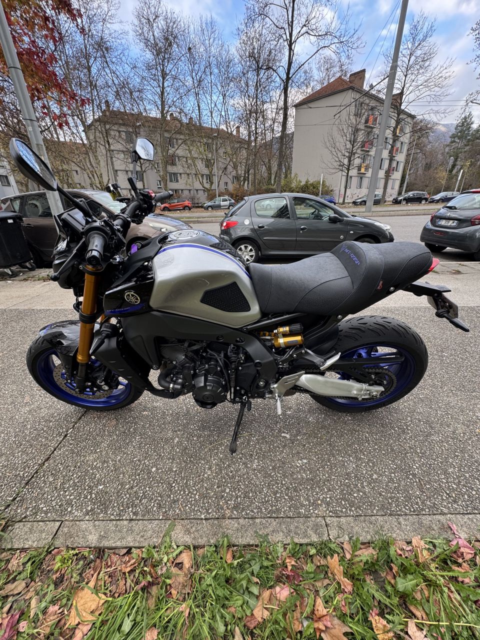 YAMAHA MT-09 SP 4