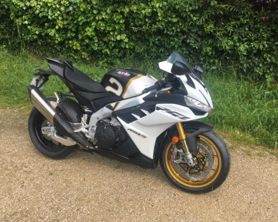 APRILIA RSV4 1100 RF - FACTORY 2