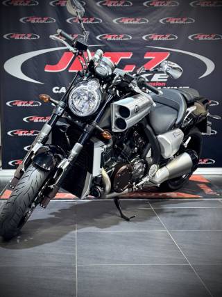 YAMAHA V-MAX 1700 - 2013