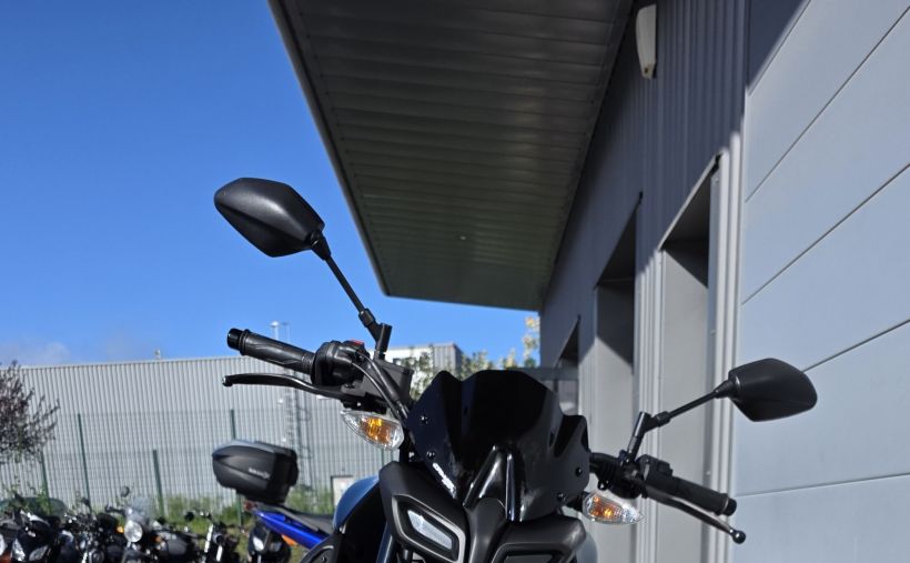 YAMAHA MT-125 ABS 7