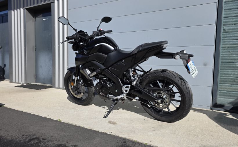 YAMAHA MT-125 ABS 5