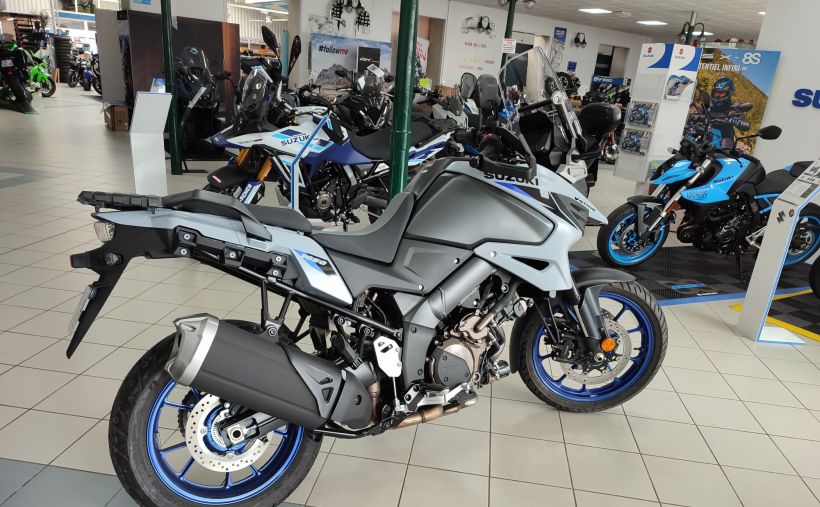 SUZUKI V-STROM 1050SE 0