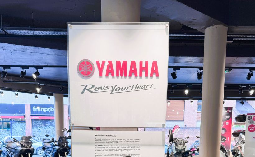 YAMAHA NMAX 125 TECH MAX 7