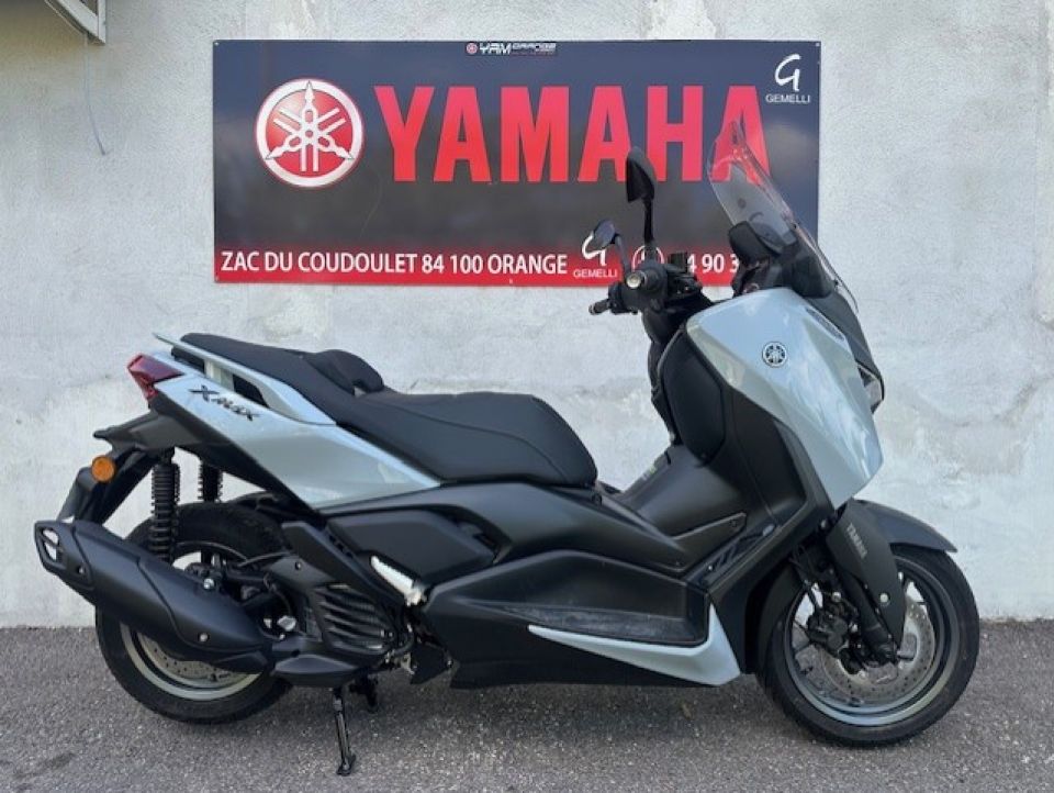 YAMAHA XMAX 125 TECH MAX 0