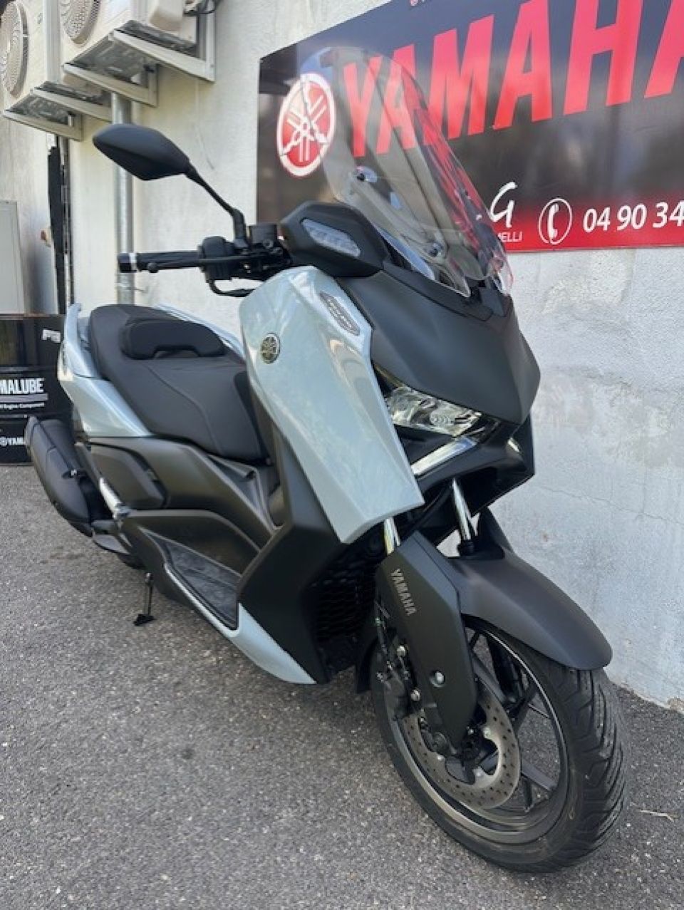 YAMAHA XMAX 125 TECH MAX 1