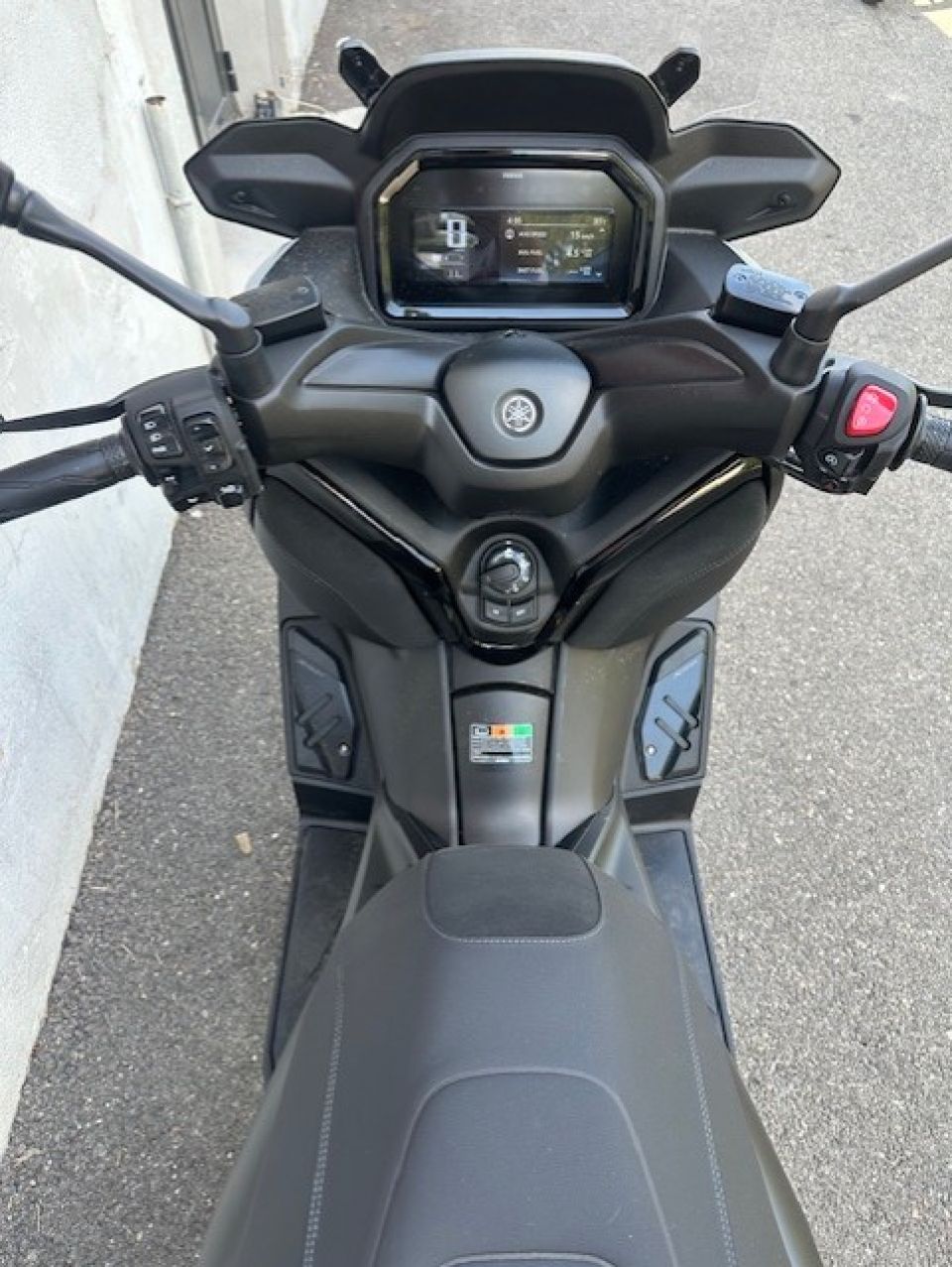 YAMAHA XMAX 125 TECH MAX 3