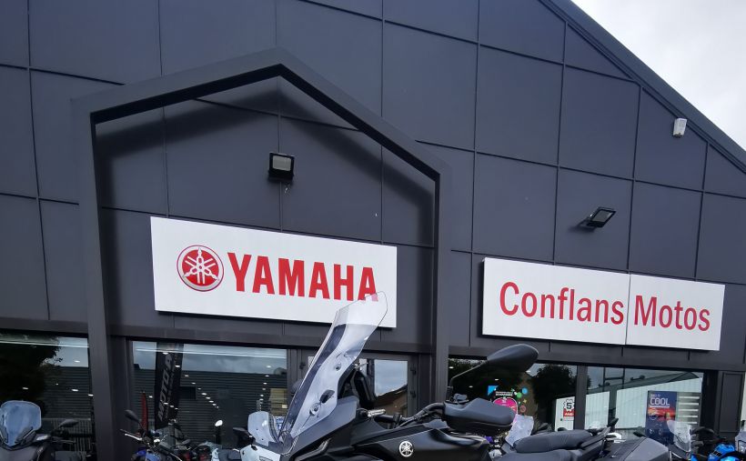 YAMAHA TRACER 9 GT Y-AMT 0