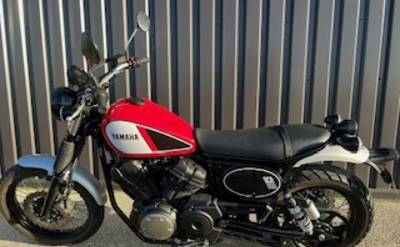 YAMAHA SCR 950 2