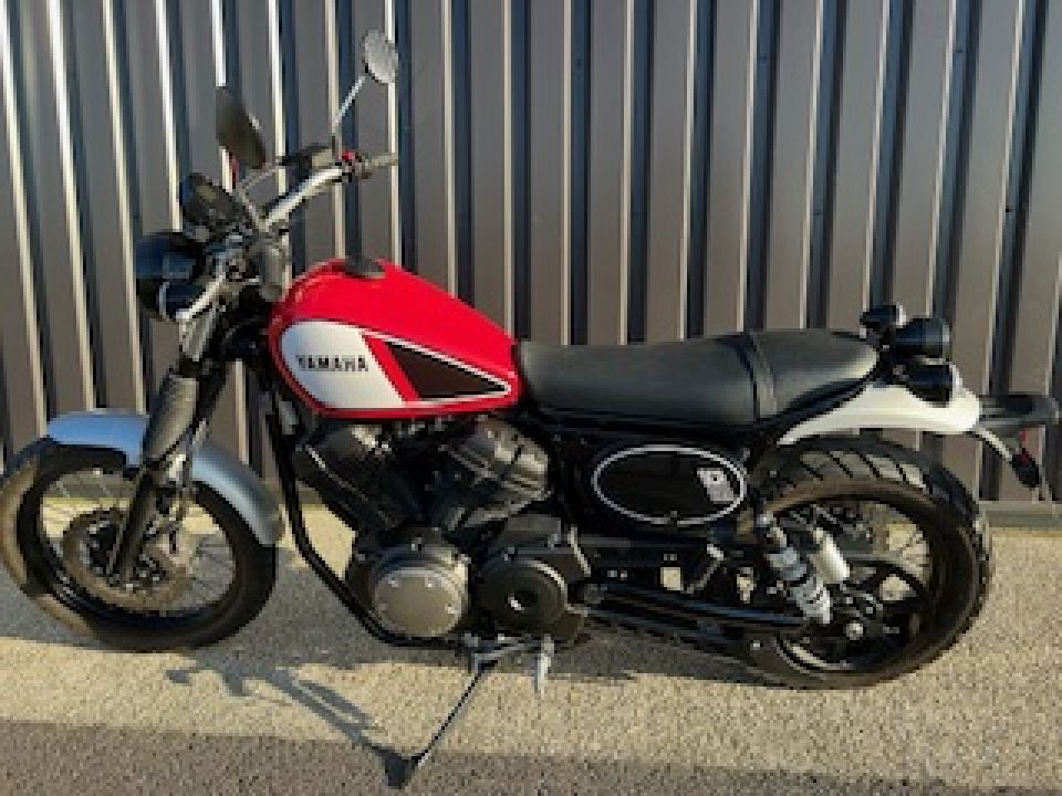 YAMAHA SCR 950 2