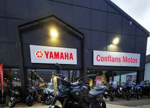 YAMAHA MT-07 Y-AMT - 2025