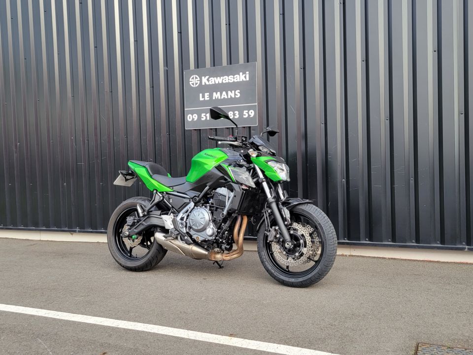 KAWASAKI Z 650 (47.5CV) 10