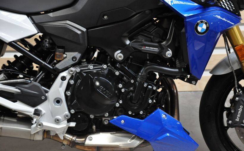BMW F 900 R 1