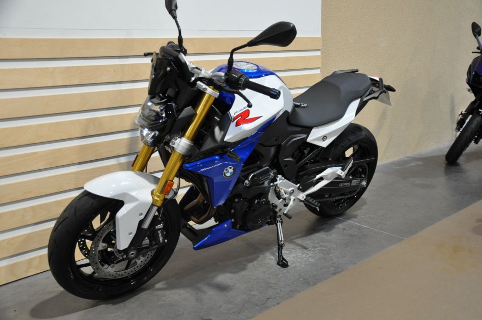 BMW F 900 R 12