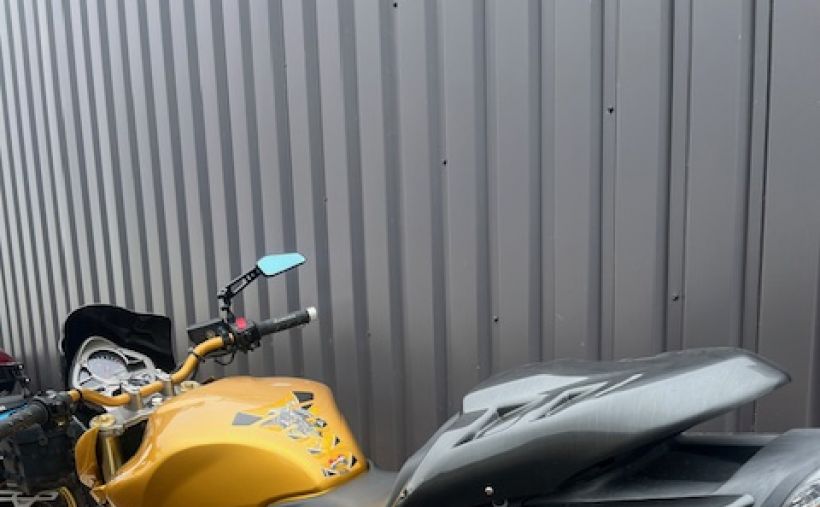 HONDA CB 600 F HORNET 3