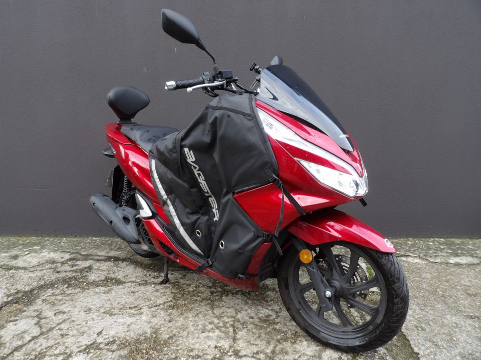 HONDA PCX 125 2