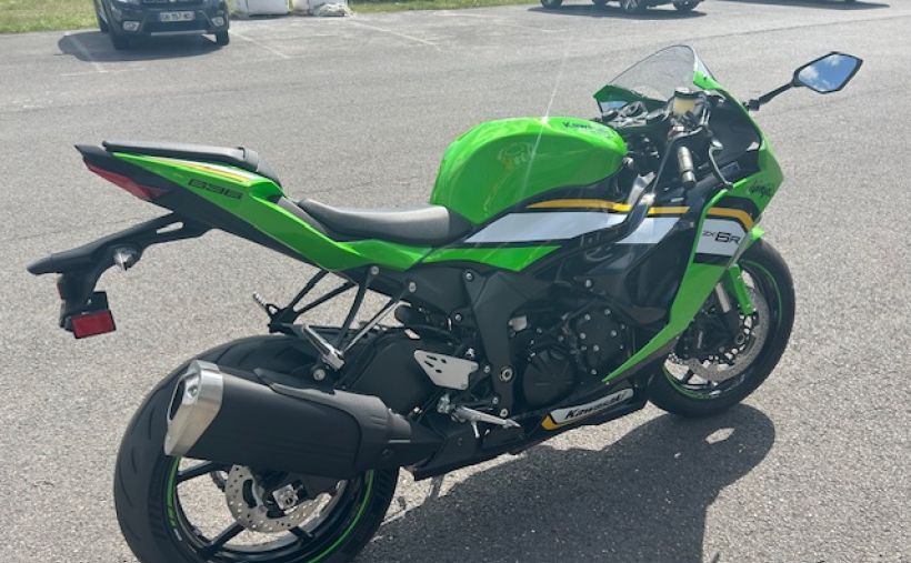 KAWASAKI ZX-6R 636 10