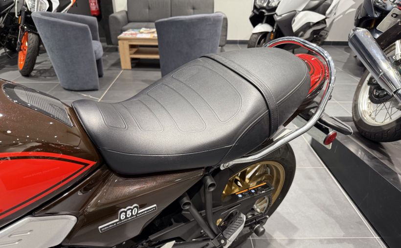 KAWASAKI Z 650 RS 3