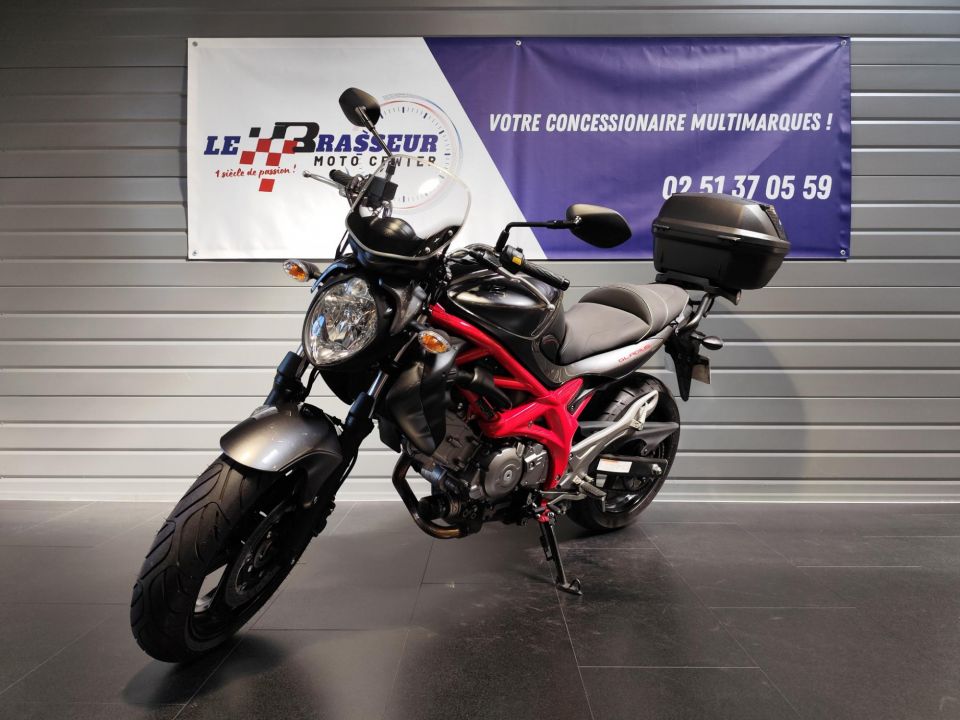 SUZUKI GLADIUS 650 ABS 6