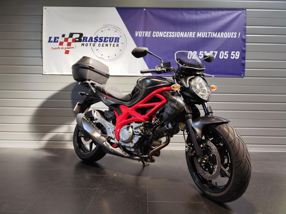 SUZUKI GLADIUS 650 ABS 12