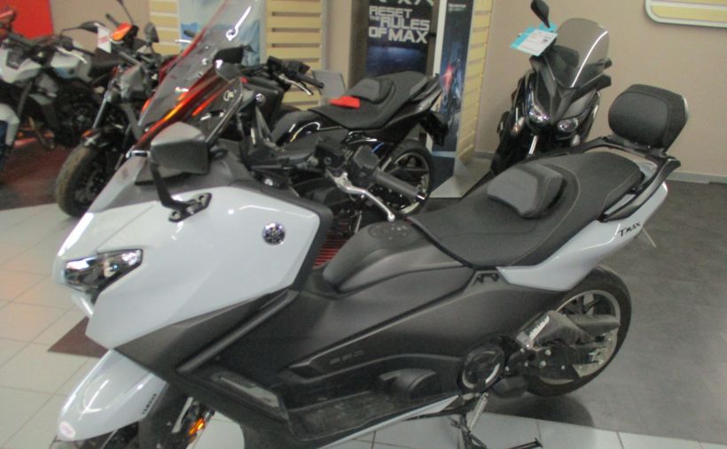 YAMAHA XP T-MAX 560 TECH MAX 0