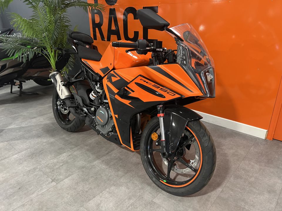 KTM RC 390 4
