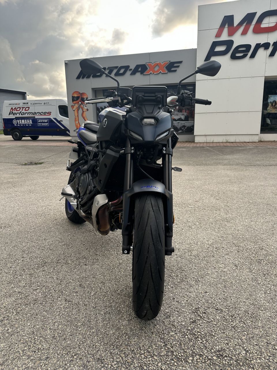 YAMAHA MT-07 Y-AMT 1