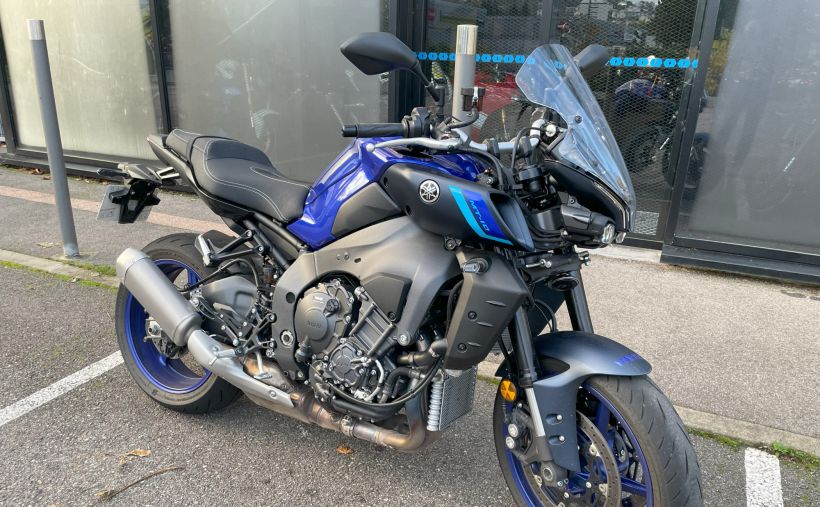 YAMAHA MT-10 9