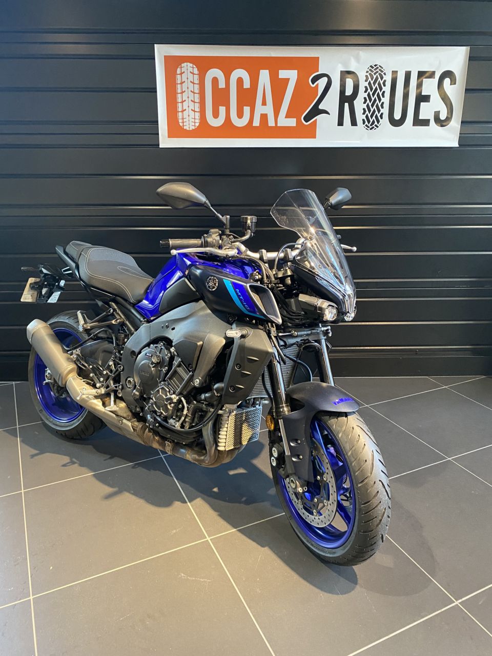 YAMAHA MT-10 0